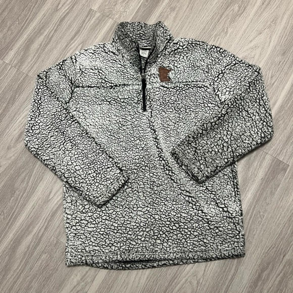Fluffy Minnesota Patch Quarter Zip Sherpa - Picture 1 of 4